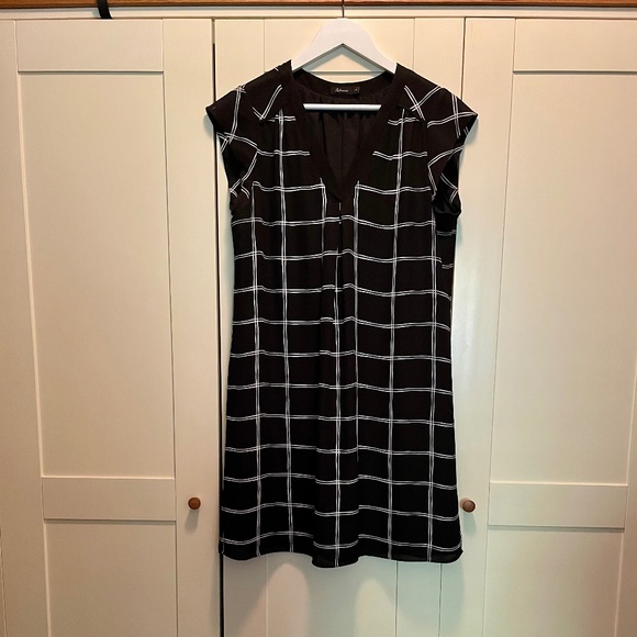 Reitmans Black & White Shift Dress Size L - Picture 1 of 4